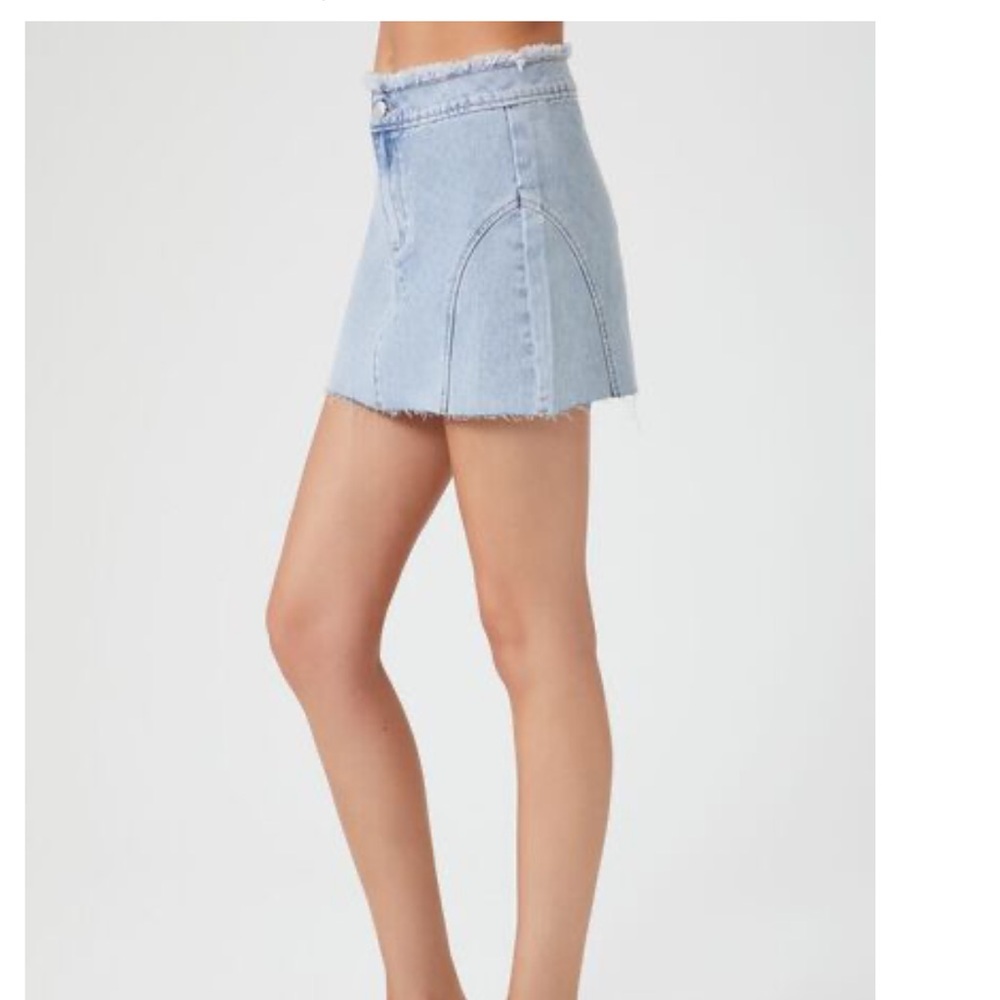 Women frayed denim skirt